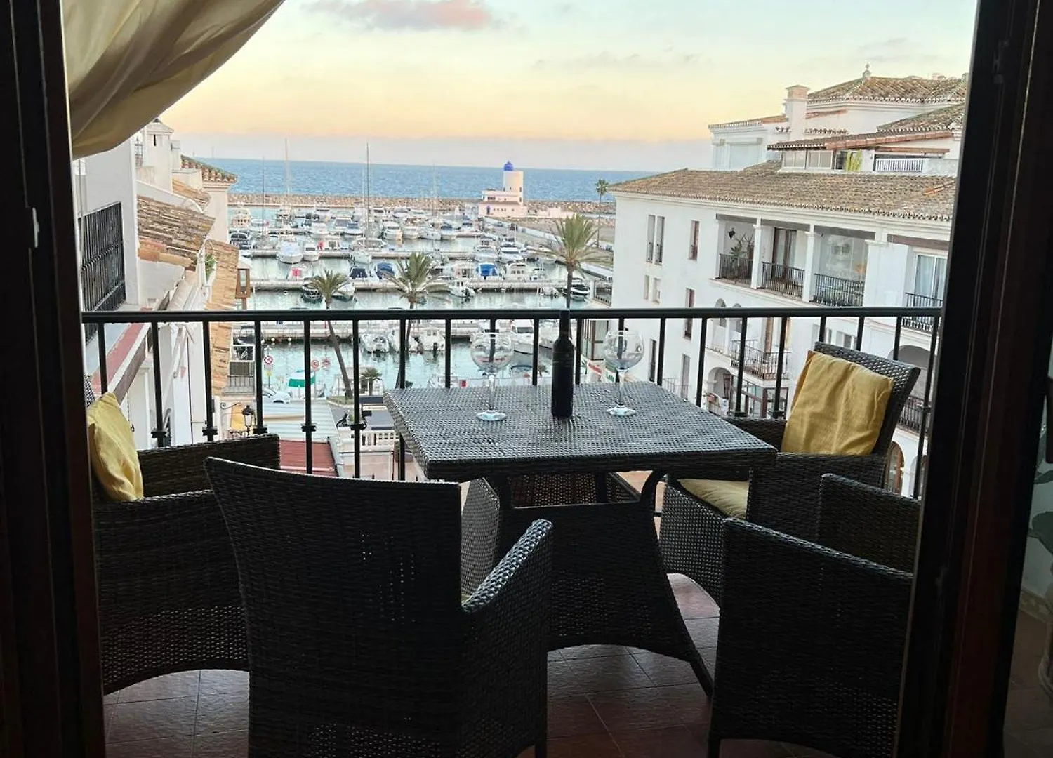 Apartamento Cn-340 Suites Estepona Espanha