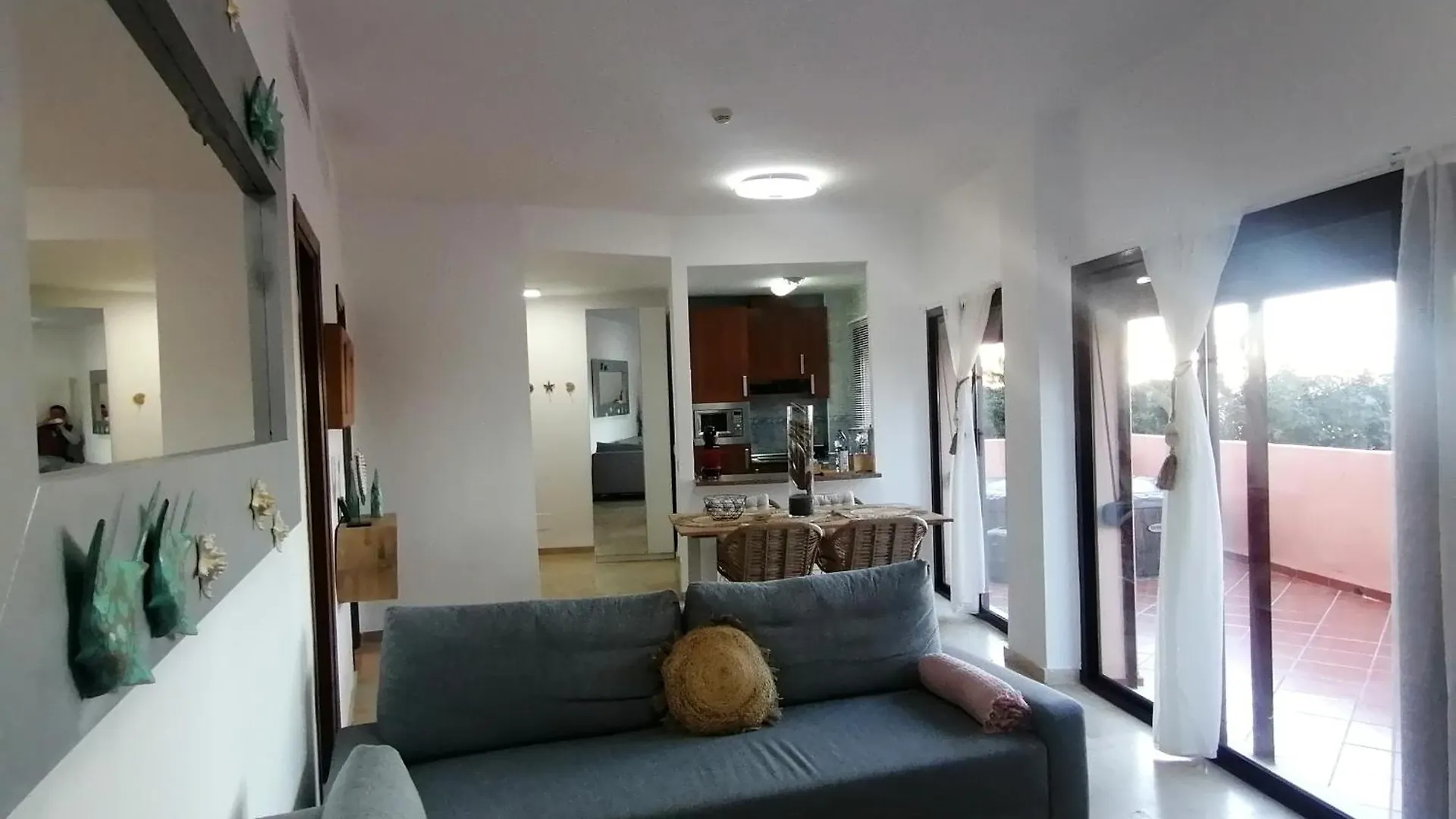 Cn-340 Suites Estepona 0*,