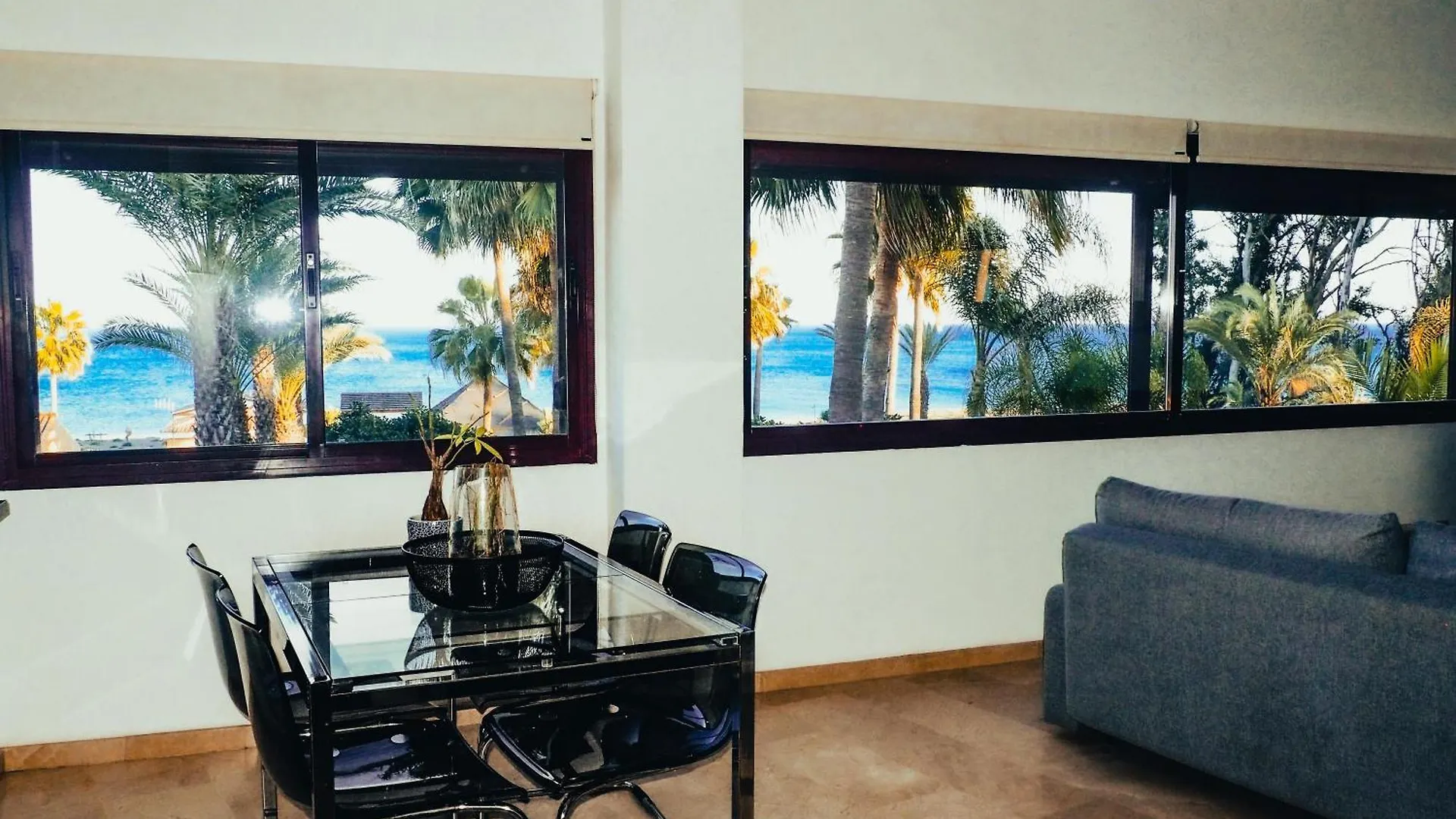 Cn-340 Suites Estepona Španělsko